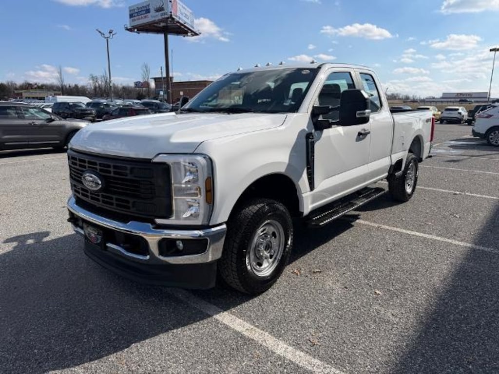 Used 2024 Ford F-250 XL Extended Cab Truck