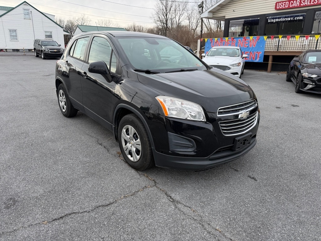 Used 2015 Chevrolet Trax LS with VIN KL7CJKSB2FB082585 for sale in Hagerstown, MD