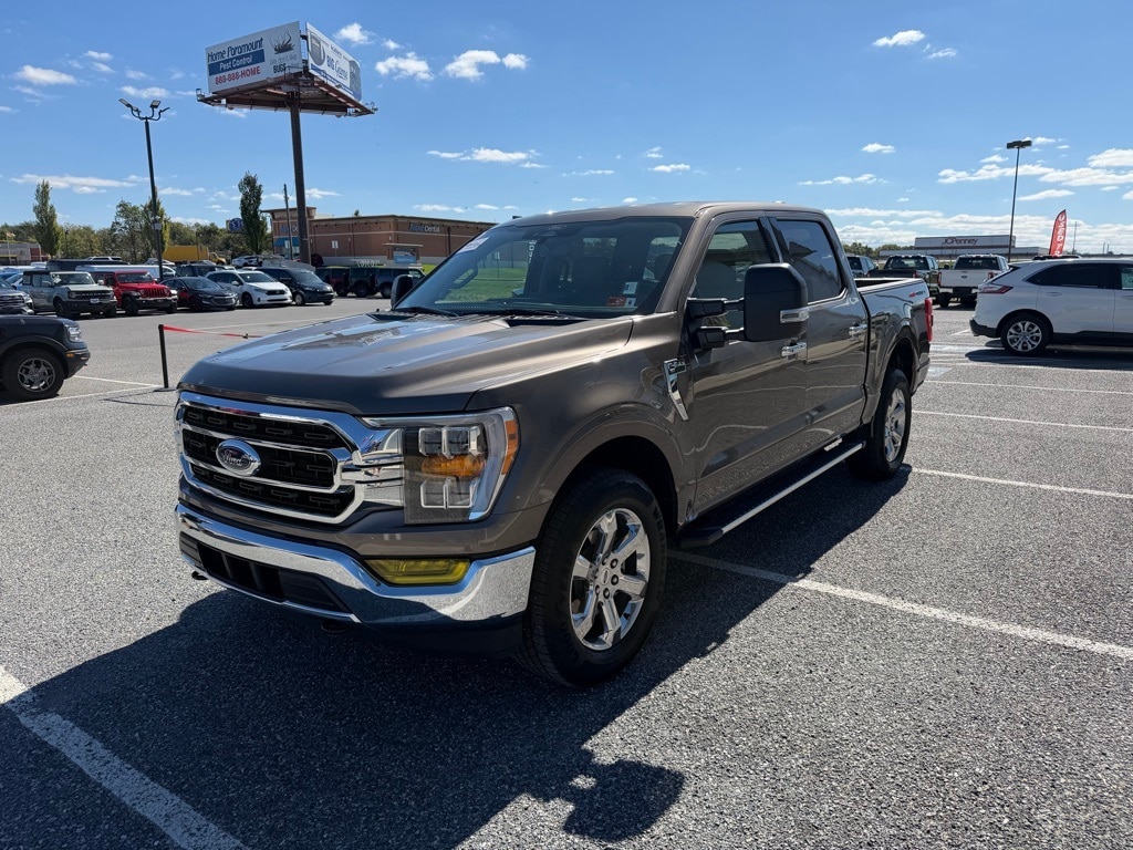 Certified 2022 Ford F-150 XLT CREW CAB TRUCK