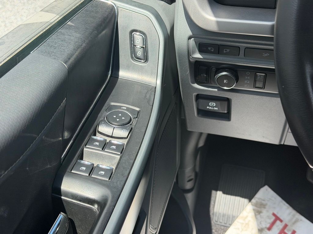 2023 Ford F-150 XLT - Photo 19