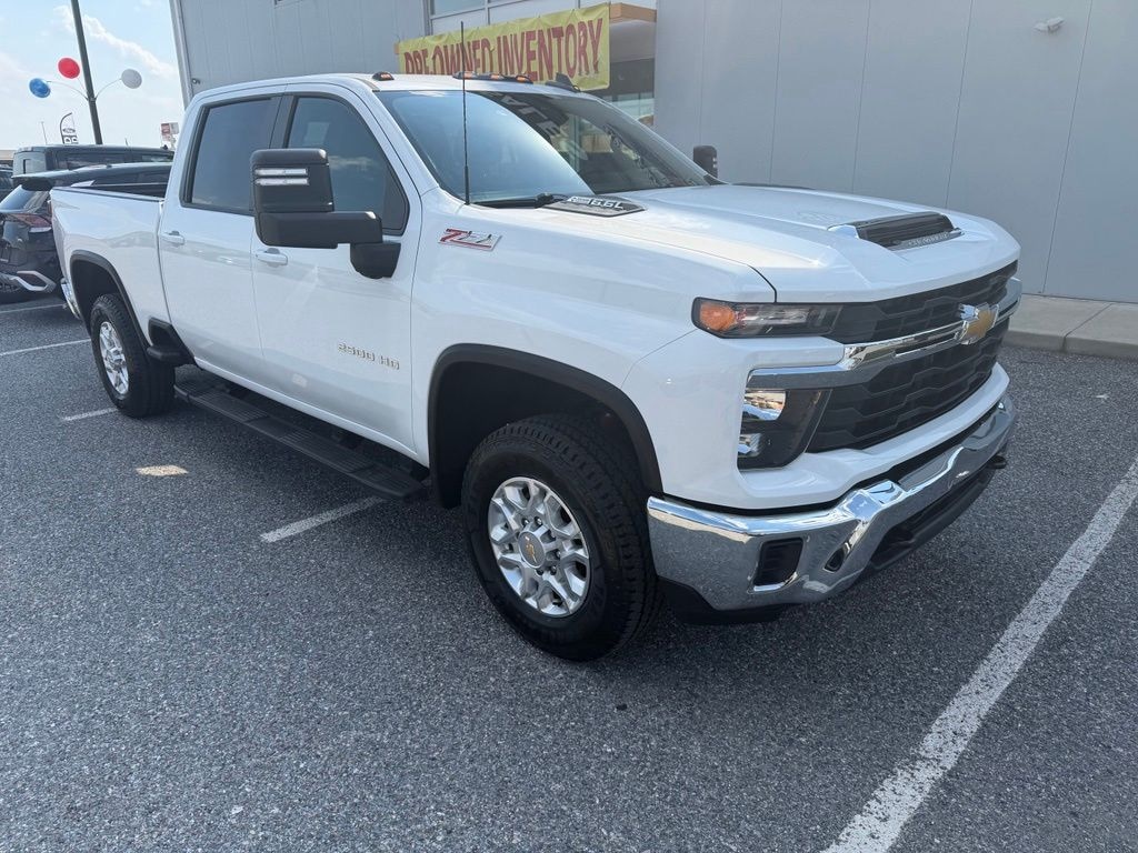 Used 2024 Chevrolet Silverado LT CREW CAB SHORT BED TRUCK
