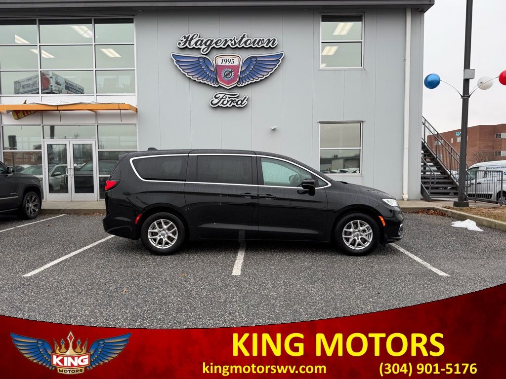 2024 Chrysler Pacifica