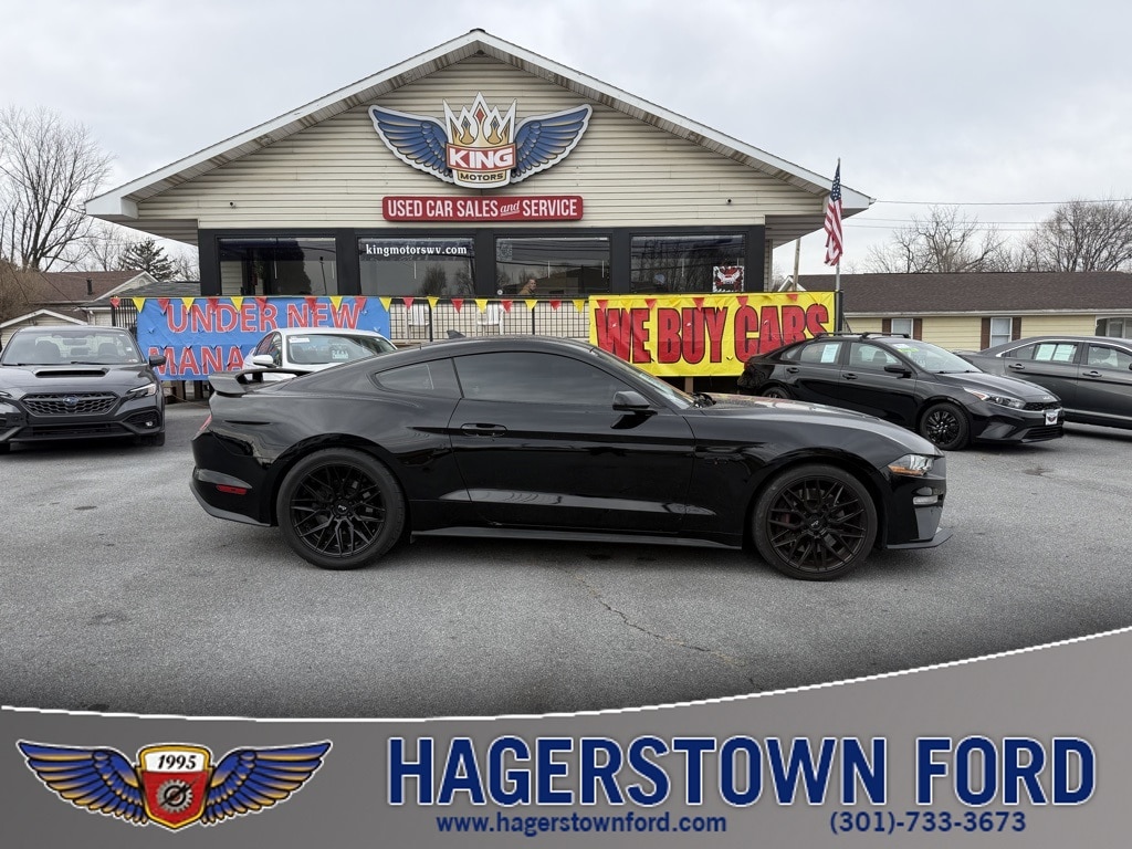 2023 Ford Mustang GT Premium's photo