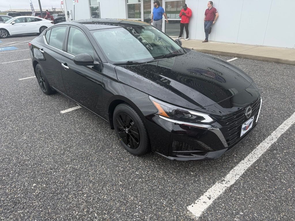 Used 2023 Nissan Altima 2.5 S SEDAN