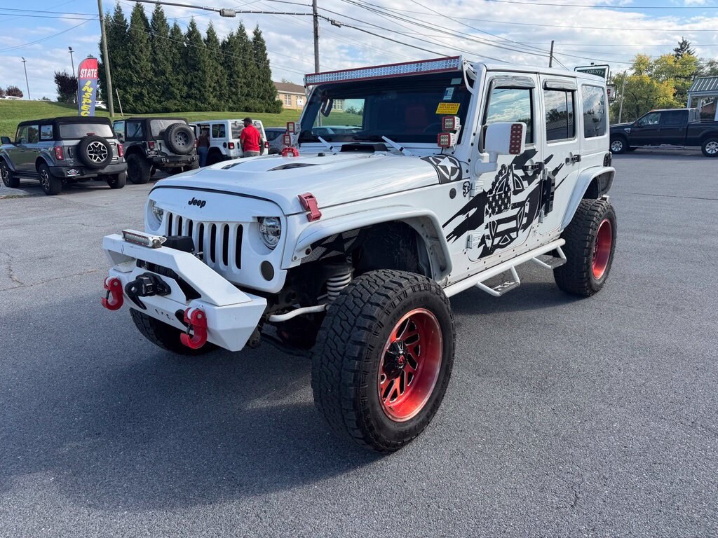 Used 2016 Jeep Wrangler Unlimited Sahara SUV