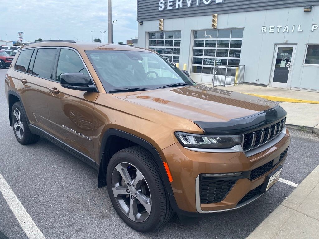 Used 2026 Jeep Grand Cherokee Limited SUV