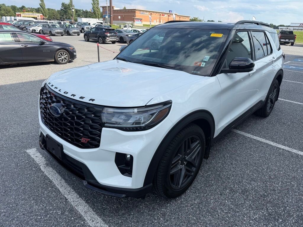 Used 2025 Ford Explorer ST SUV