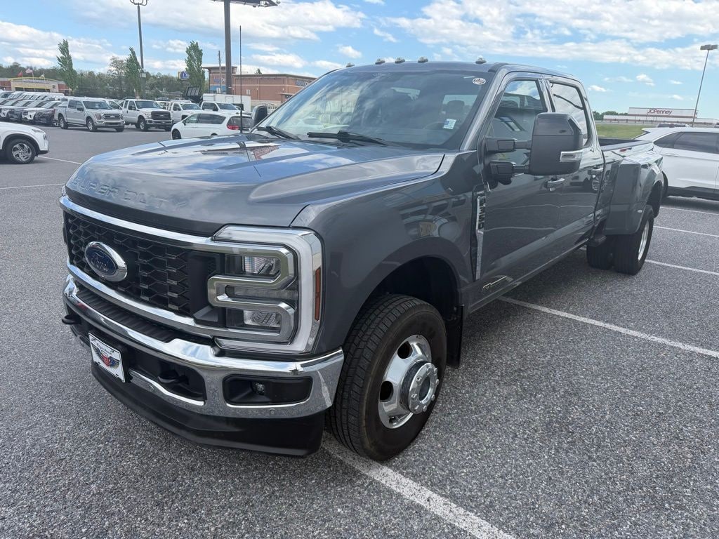 Certified 2024 Ford F-350 Lariat Super Duty CREW CAB LONG BED TRUCK