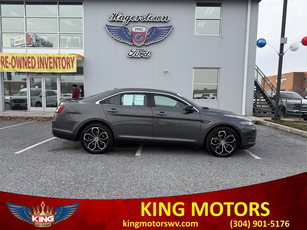 2019 Ford Taurus Limited's photo