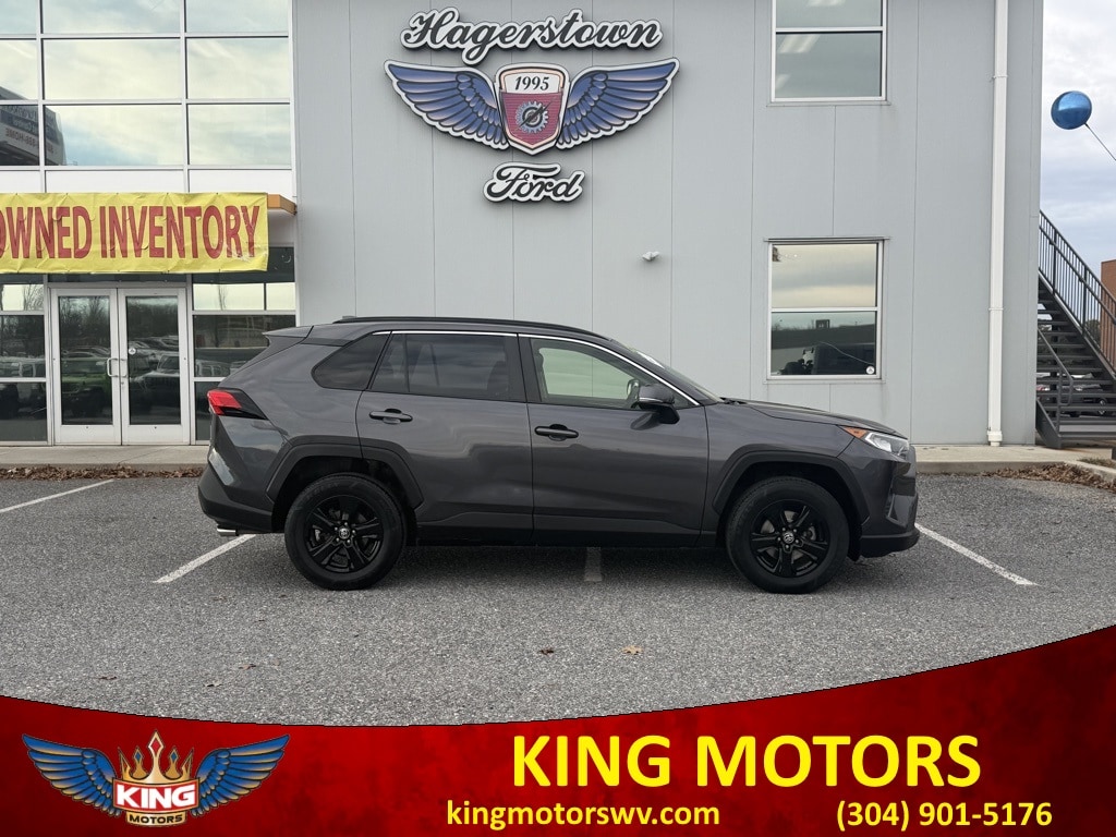 Used 2020 Toyota RAV4 XLE SUV