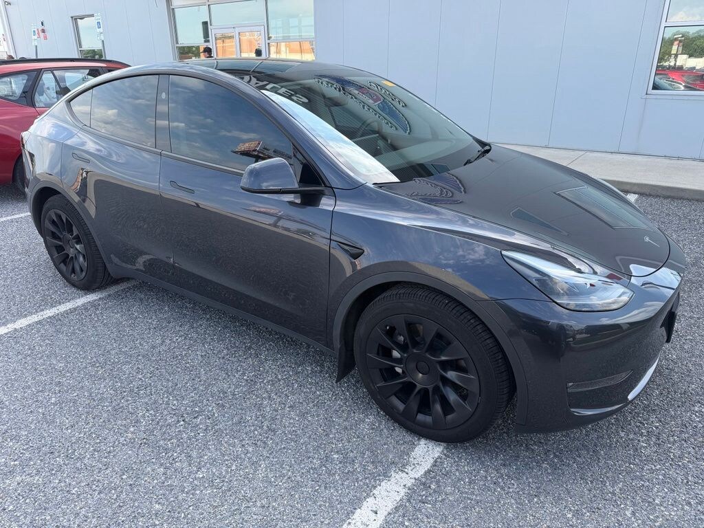 Used 2024 Tesla Model Y Long Range SUV