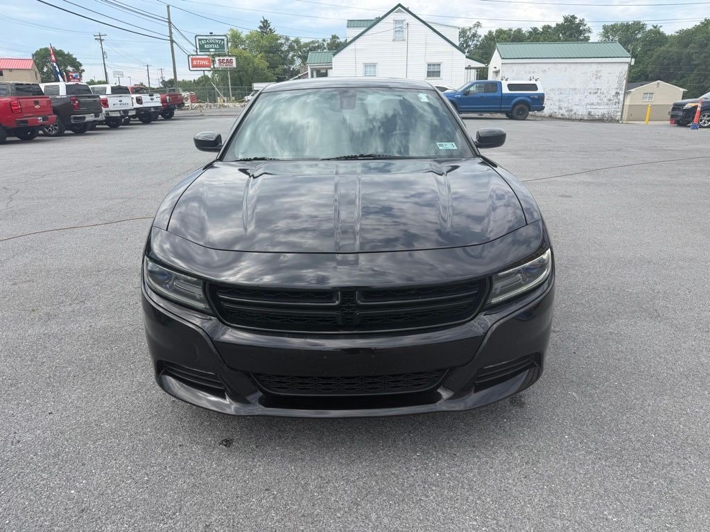 Used 2016 Dodge Charger SE Sedan