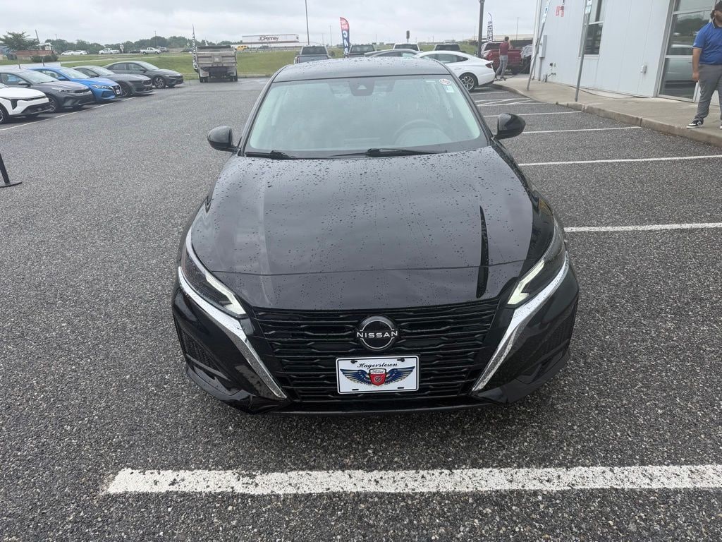 Used 2023 Nissan Altima 2.5 S SEDAN