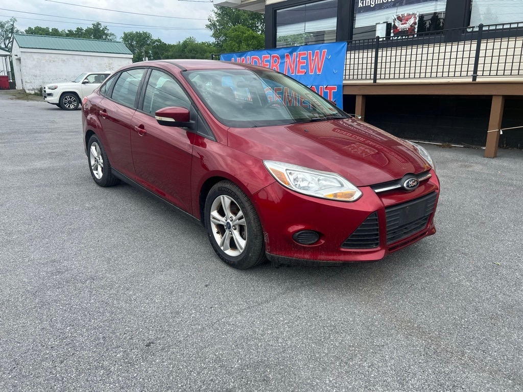 Used 2013 Ford Focus SE with VIN 1FADP3F25DL148923 for sale in Hagerstown, MD