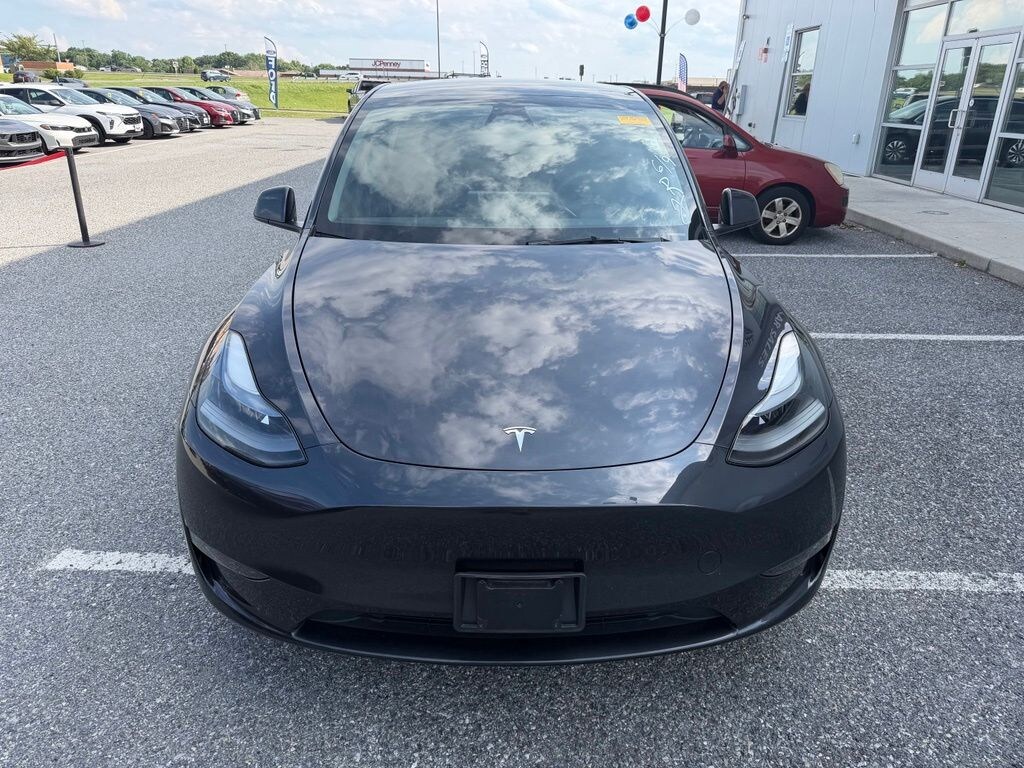 Used 2024 Tesla Model Y Long Range SUV