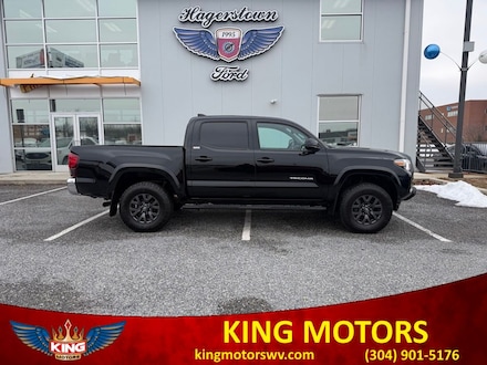 2023 Toyota Tacoma SR5 CREW CAB SHORT BED TRUCK