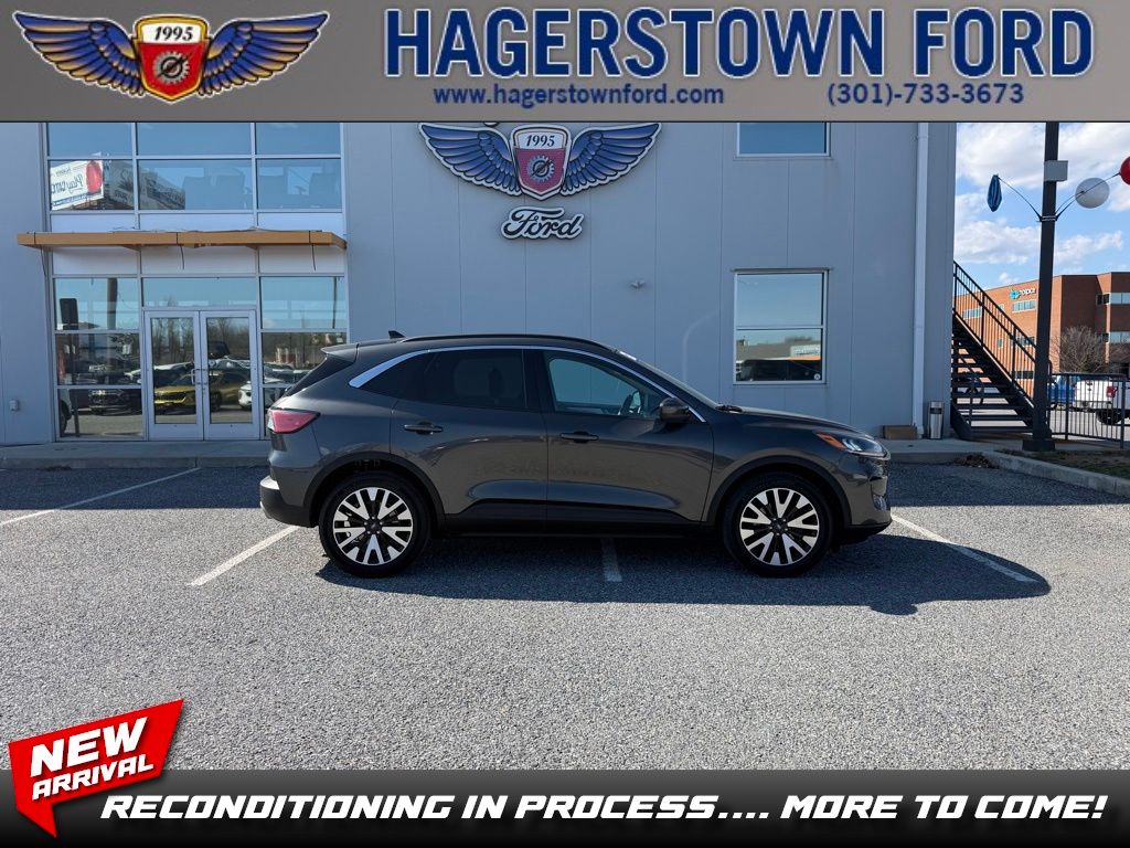 2020 Ford Escape SEL