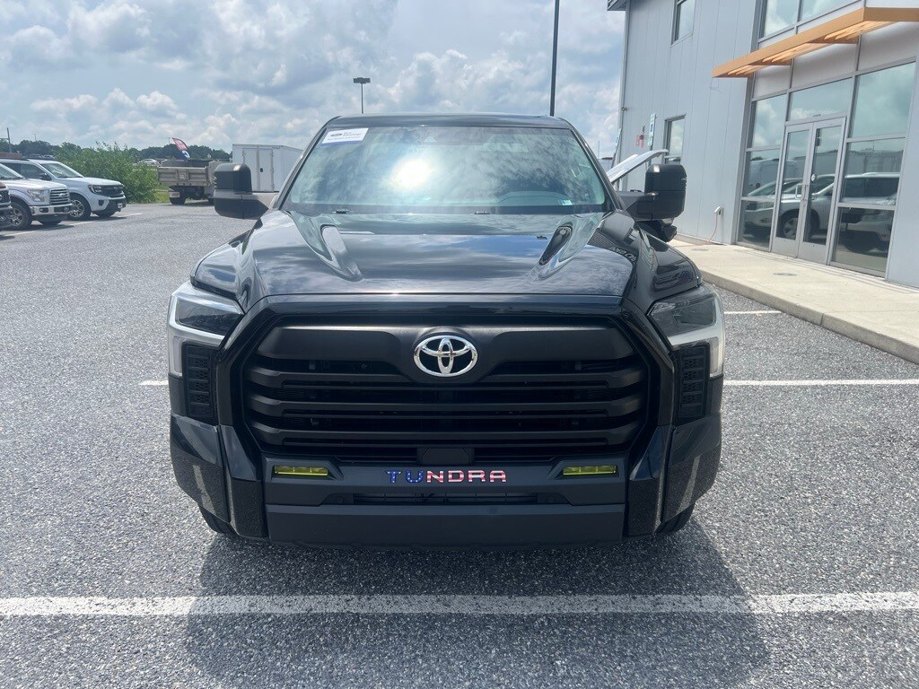 2022 Toyota Tundra SR5 photo 2