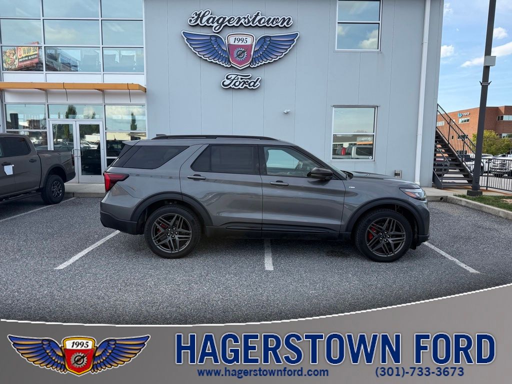 2025 Ford Explorer