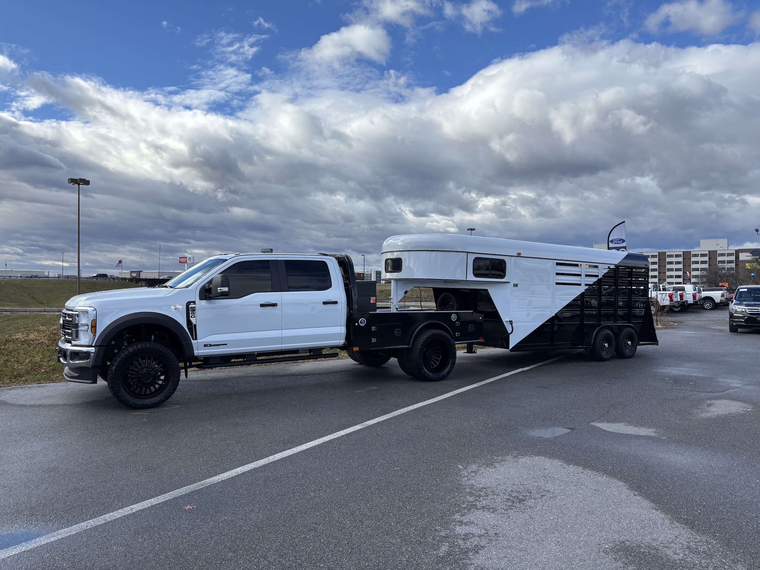 2026 Ford F-450 Super Duty Chassis Cab XL's photo