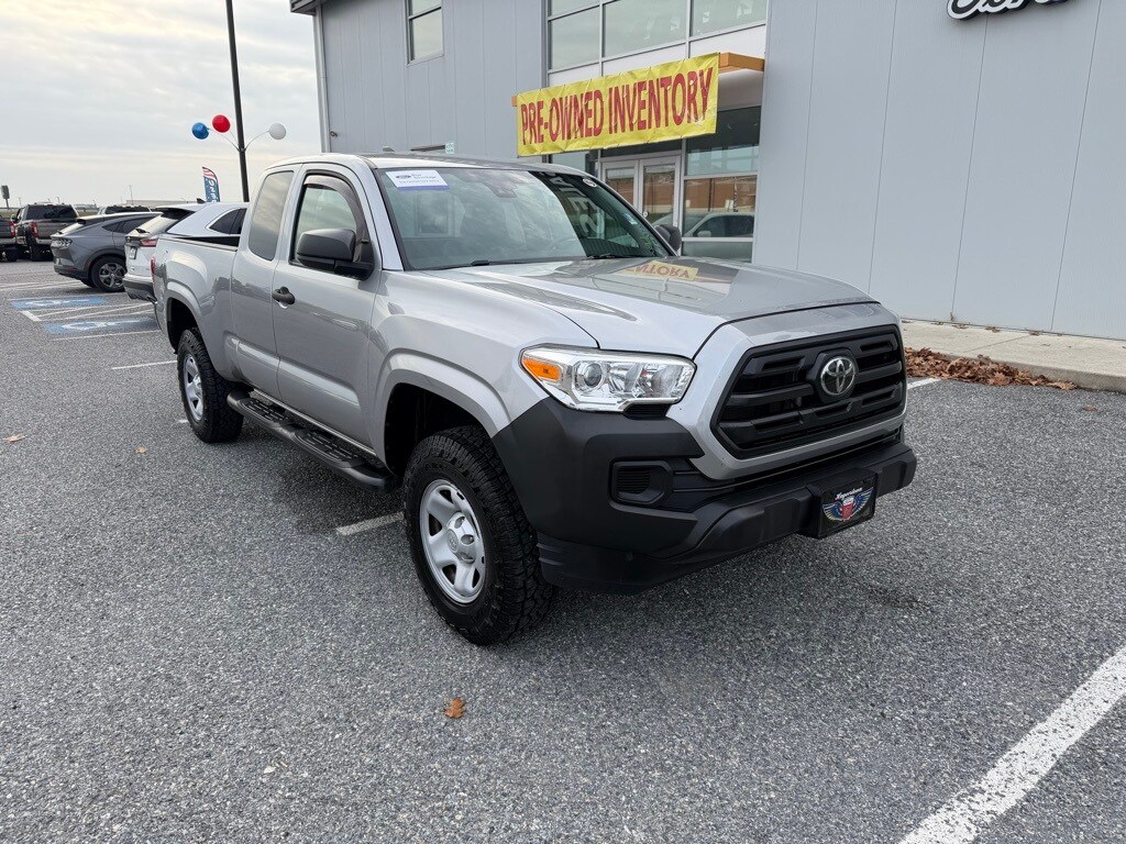 2019 Toyota Tacoma SR Long Bed photo 2