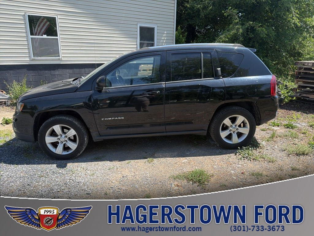 2015 Jeep Compass Latitude High Altitude Edition 4X4's photo