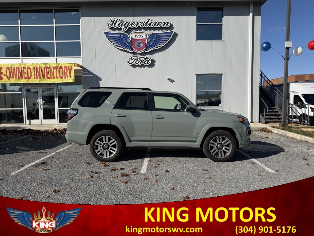 2022 Toyota 4Runner TRD Sport's photo