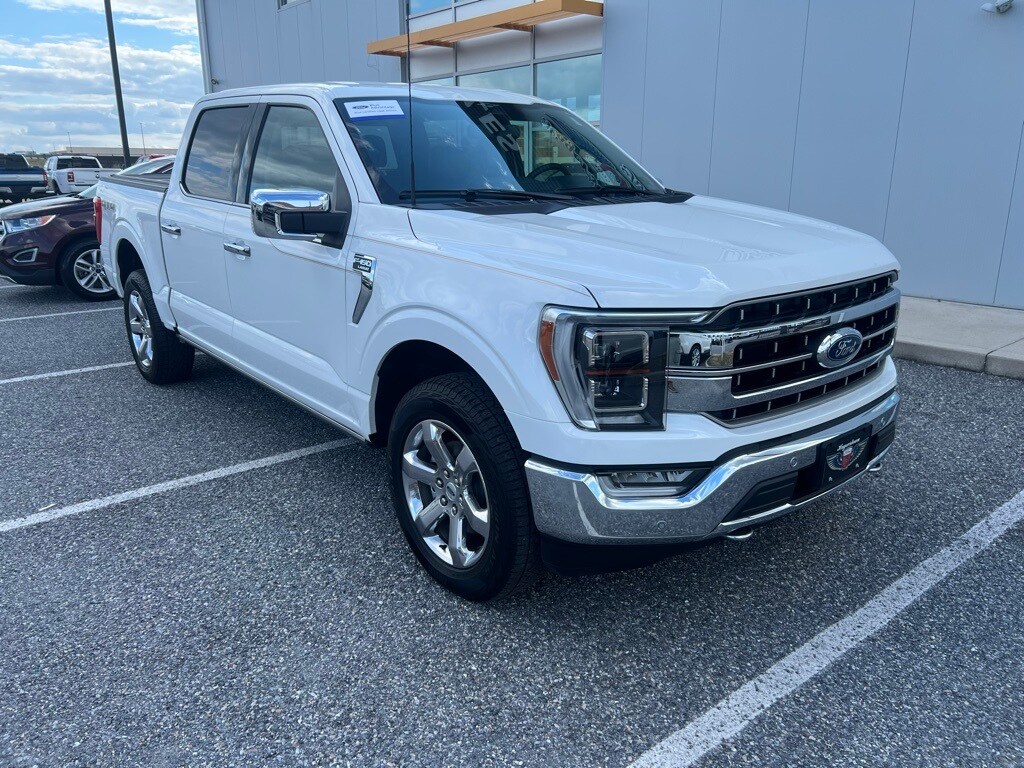 2023 Ford F-150 Lariat photo 2