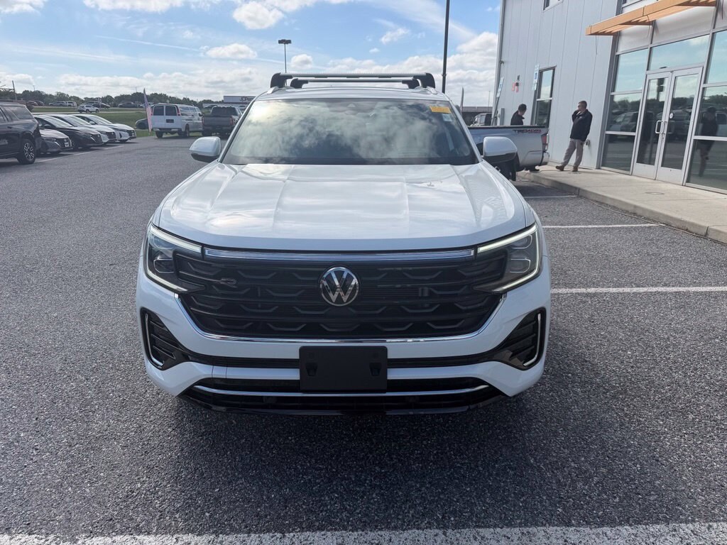 Used 2024 Volkswagen Atlas Cross Sport 2.0T SEL R-Line SUV