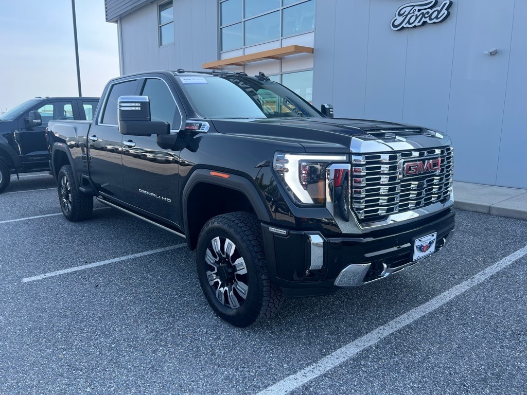 Used 2024 GMC Sierra 2500HD Denali with VIN 1GT49REY3RF136630 for sale in Hagerstown, MD
