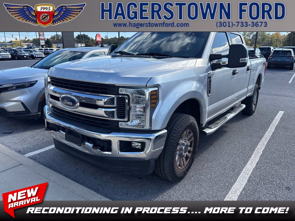 Used 2019 Ford F-250 XLT Crew Cab Truck