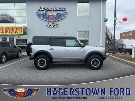 2024 Ford Bronco Outer Banks SUV