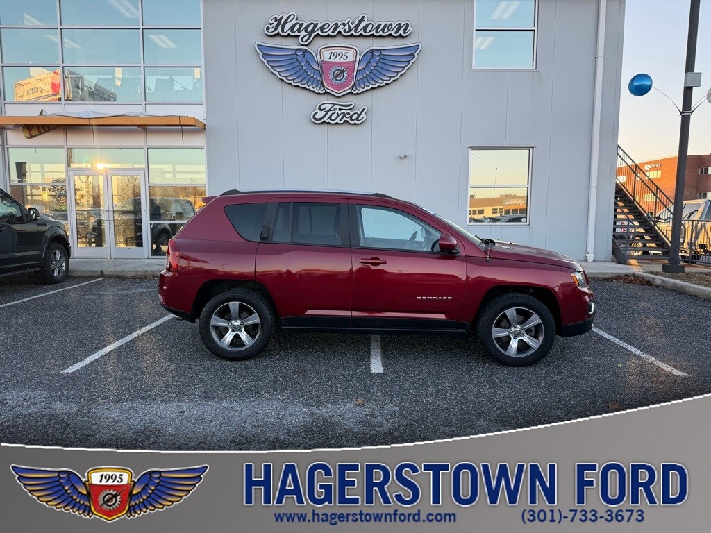 Used 2017 Jeep Compass Latitude SUV