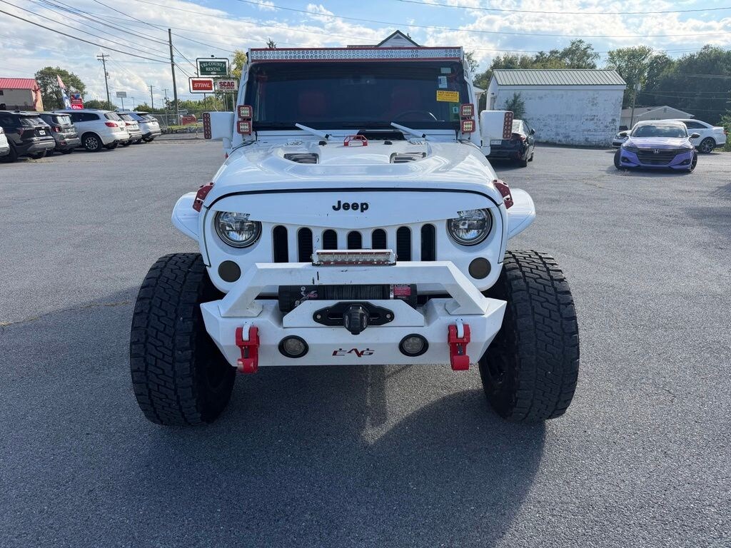 Used 2016 Jeep Wrangler Unlimited Sahara SUV