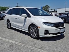 2025 Honda Odyssey Touring Minivan/Van