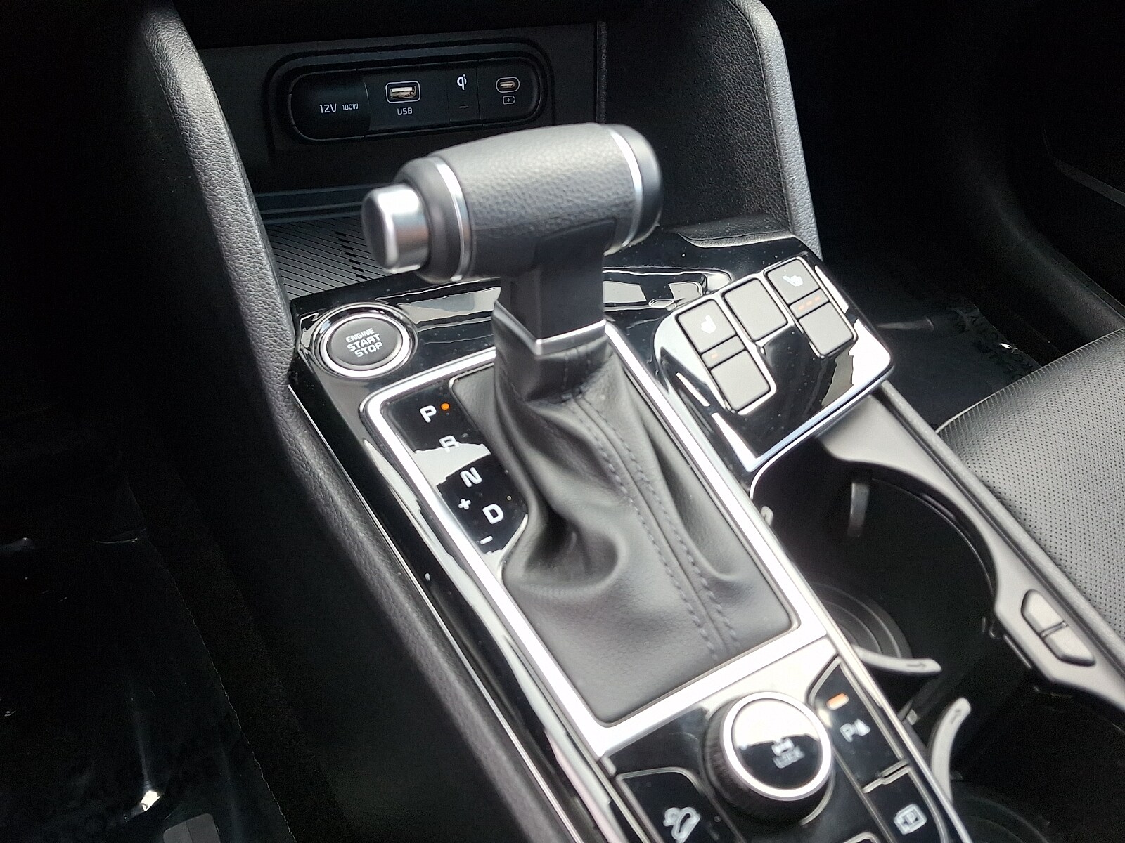 2024 Kia Sportage X-Line - Photo 15