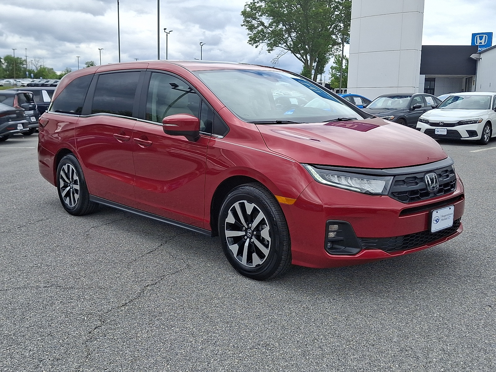 2025 Honda Odyssey EX-L's photo