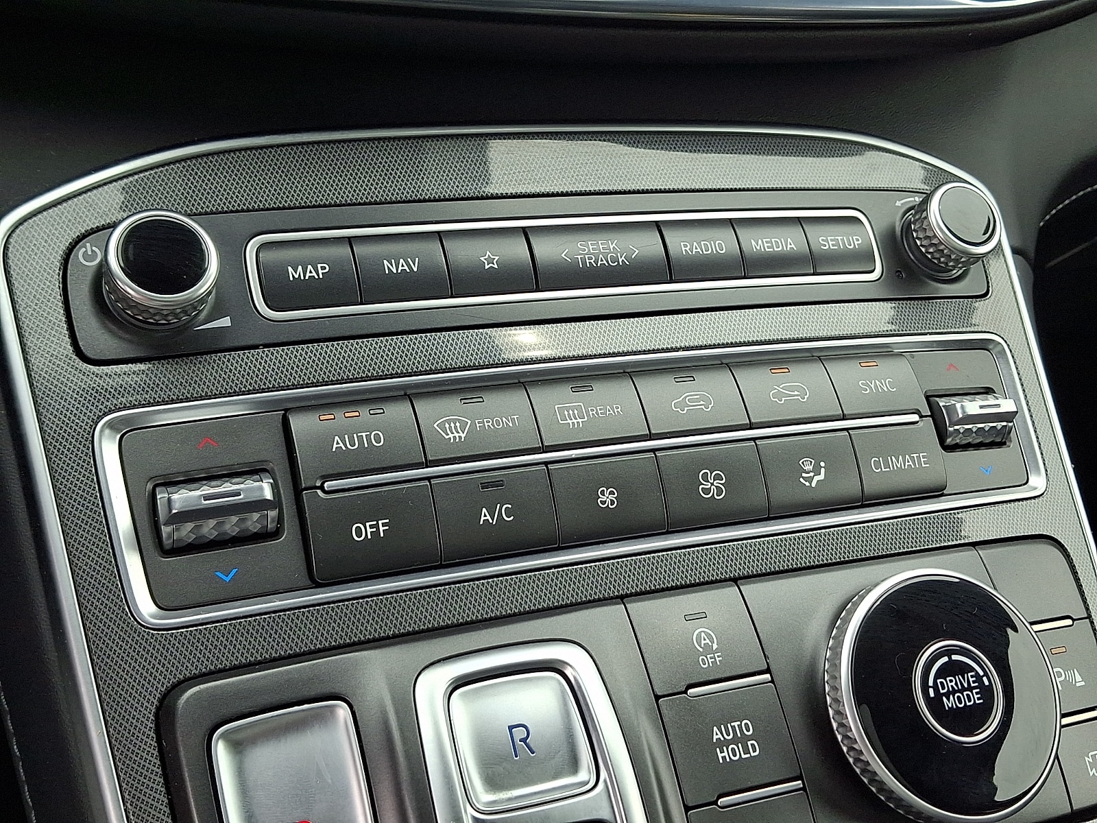 2023 Hyundai Santa Fe Calligraphy - Photo 16
