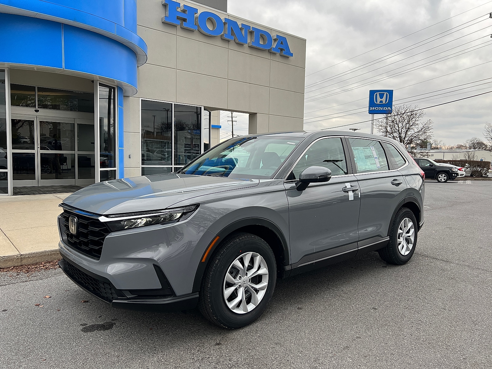 2026 Honda CR-V LX's photo