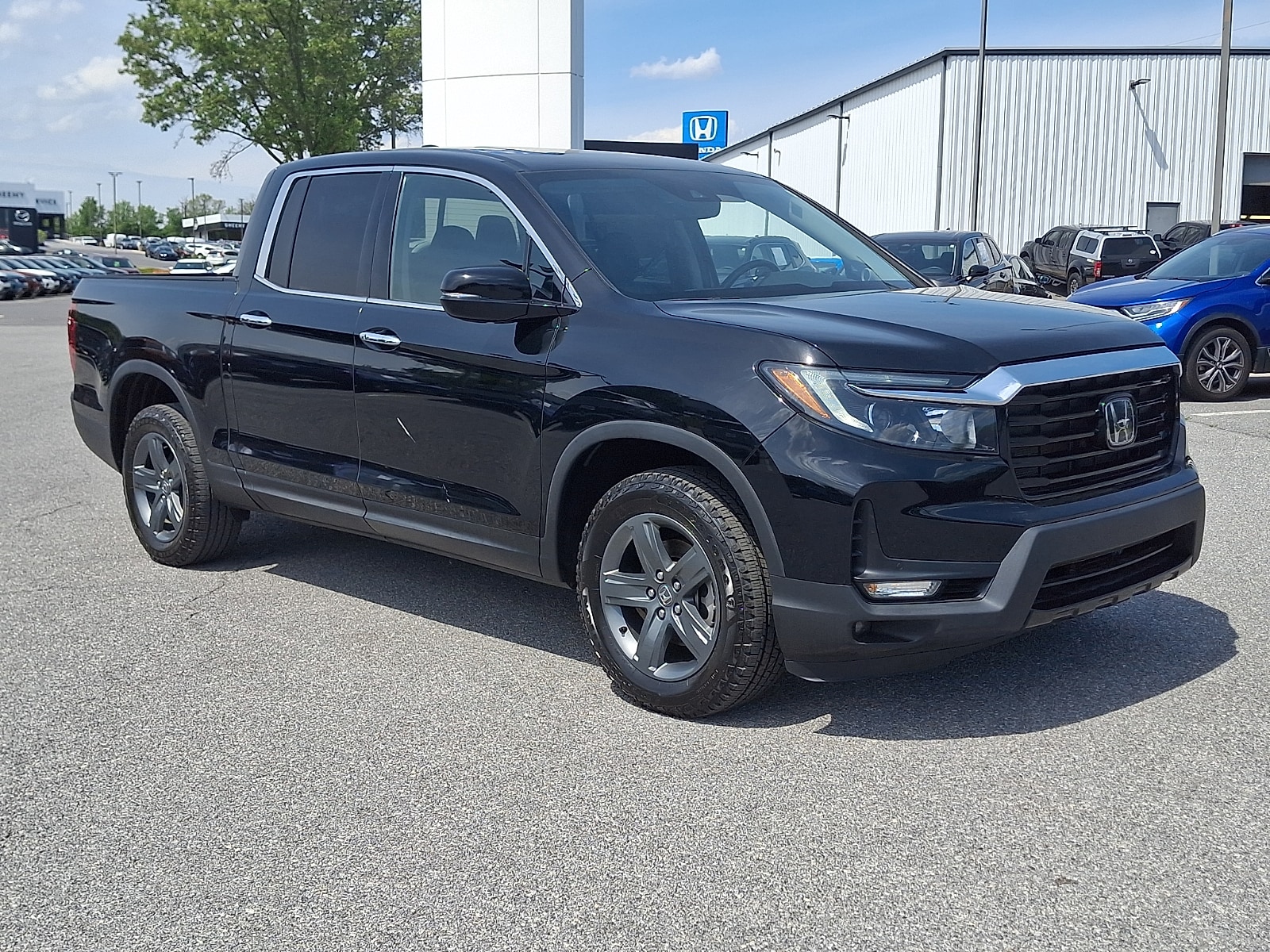 2023 Honda Ridgeline RTL-E AWD's photo