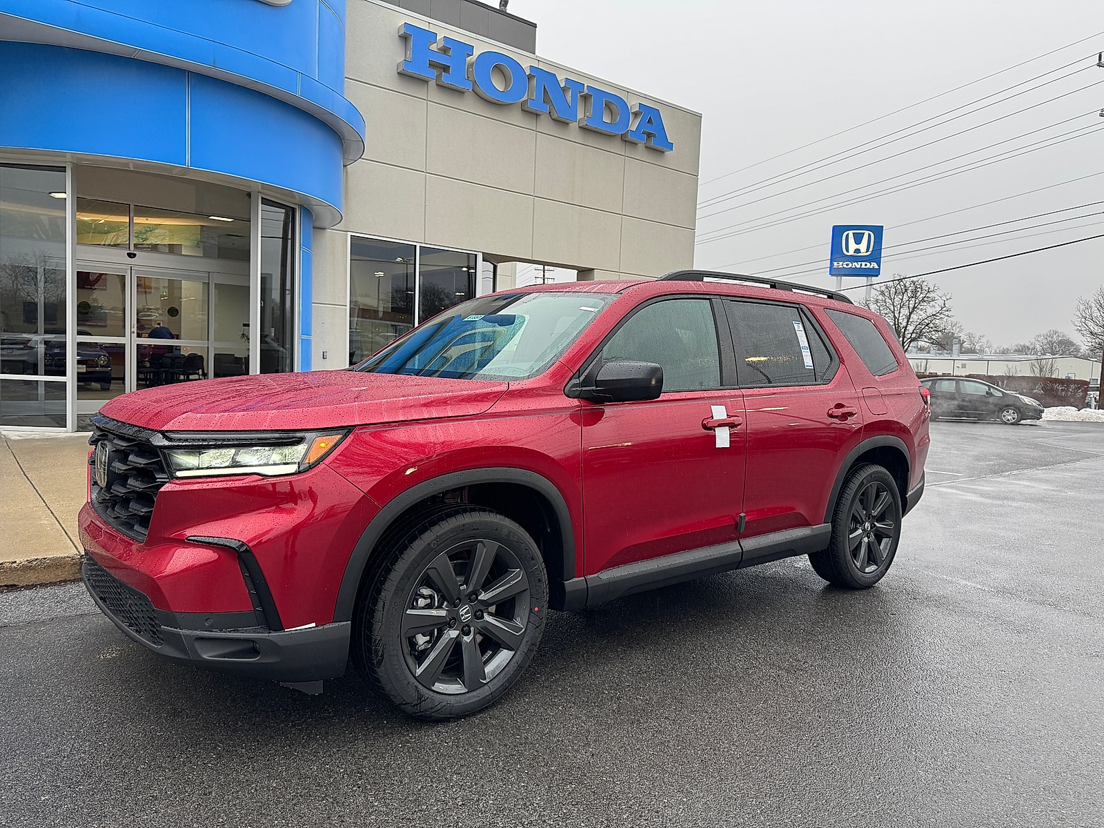 2025 Honda Pilot Sport's photo