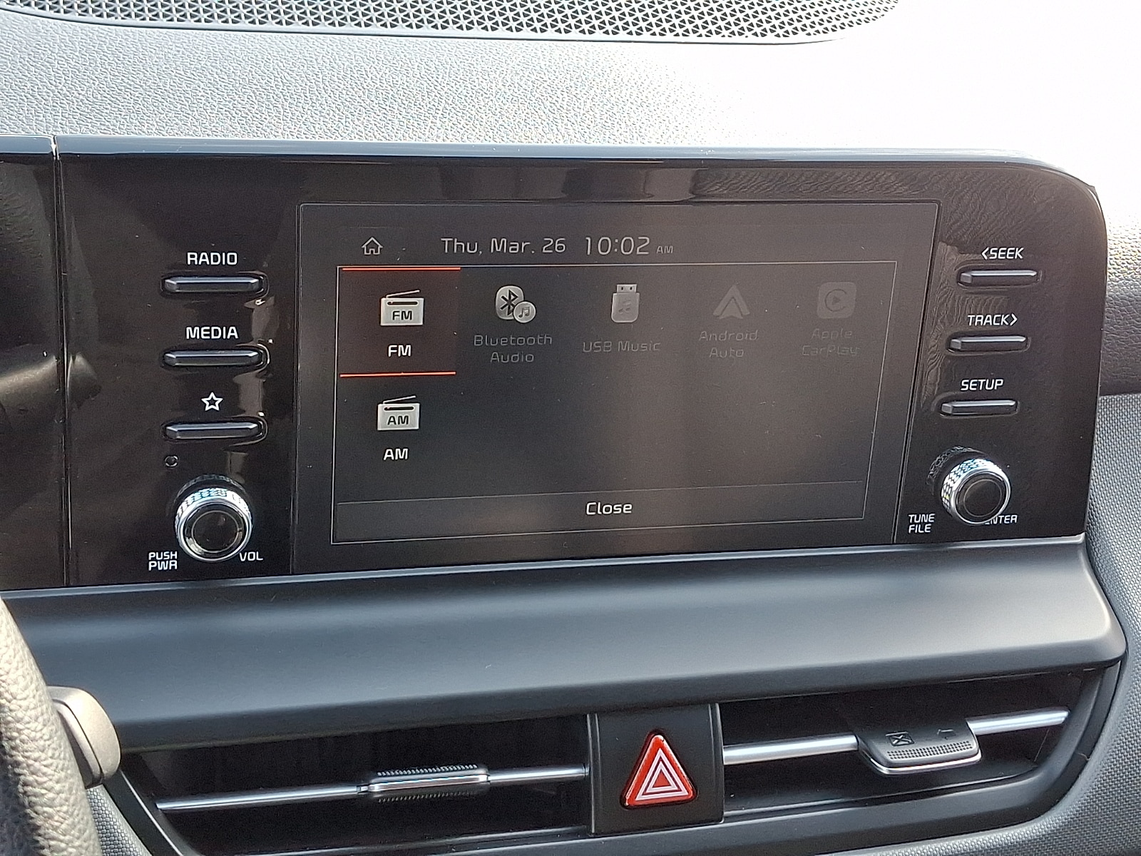 2025 Kia Seltos LX - Photo 17