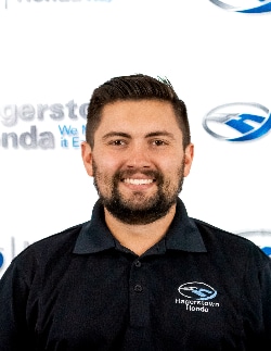 Staff member Travis Lescalleet from ID_100882bae303