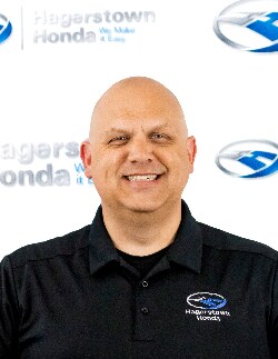 Staff member Rodney Faith from ID_283864e55ddb