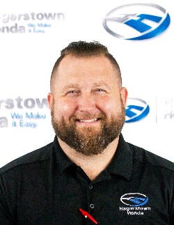 Staff member Kyle Wilson from ID_40e0d327a20c