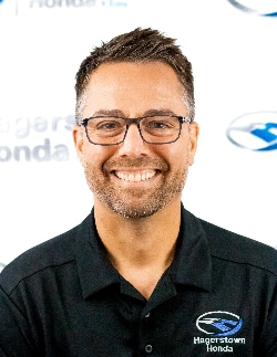 Staff member Bob Barnes from ID_6051152b1516