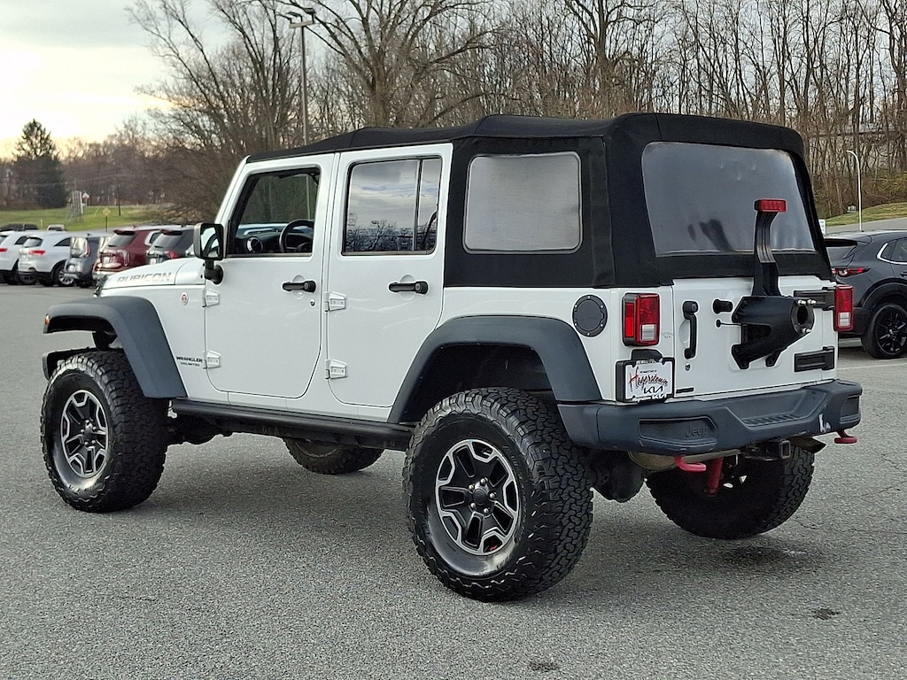 Used 2016 Jeep Wrangler Unlimited Rubicon SUV