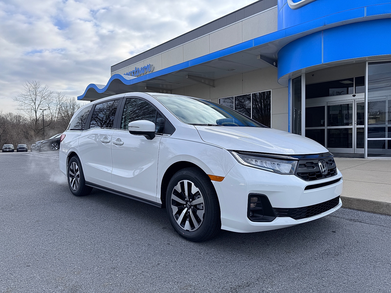 2026 Honda Odyssey EX-L's photo