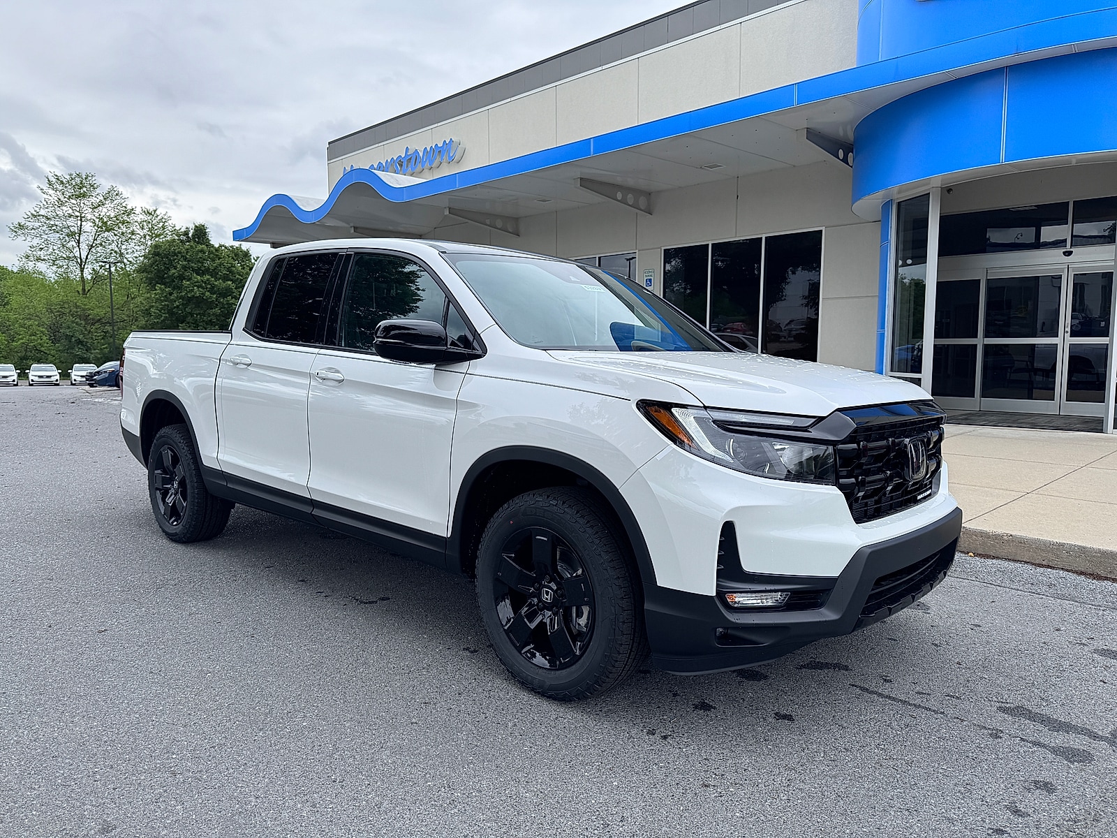 2026 Honda Ridgeline Black Edition 2-Tone's photo