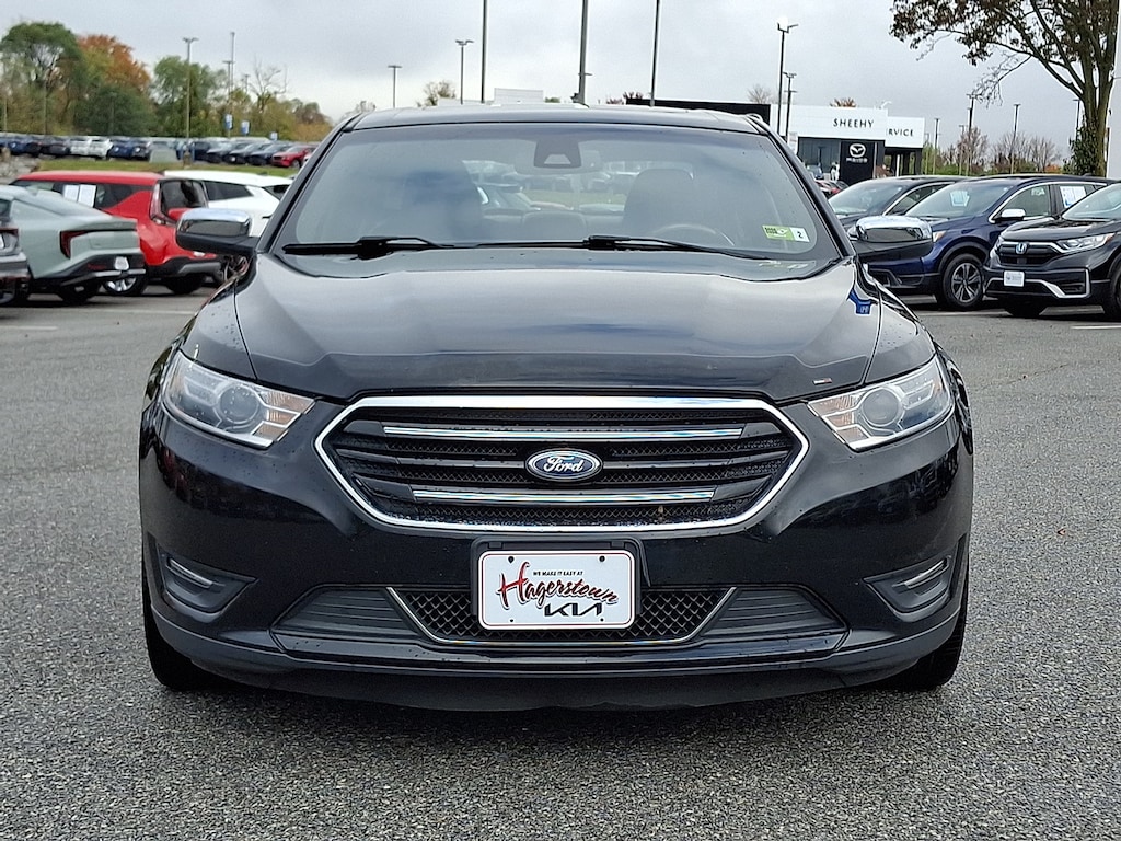 Used 2018 Ford Taurus Limited Sedan